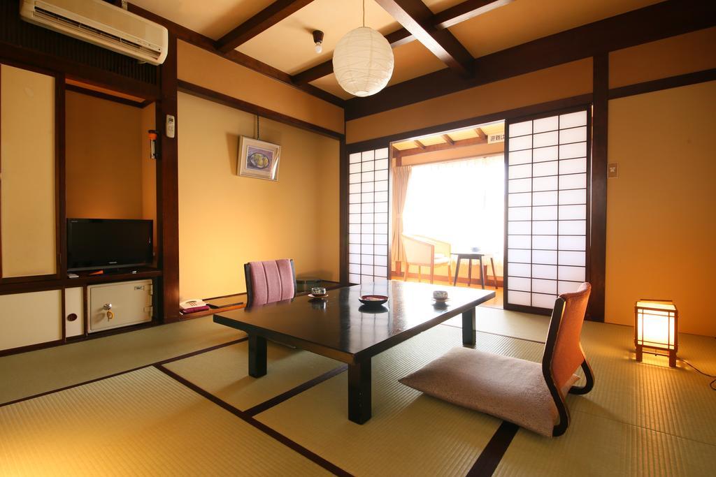 Ryokan Izumiya Zenbe Matsumoto